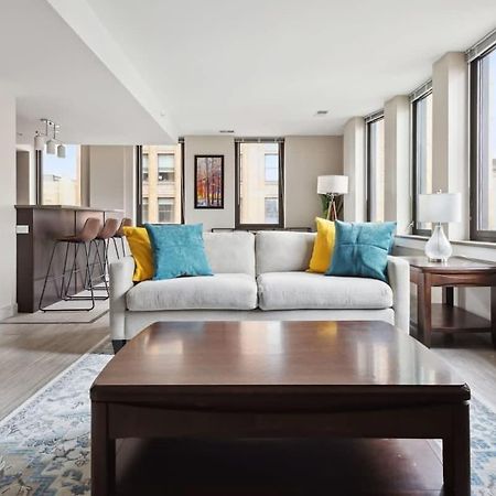 2Br Downtown Luxury Getaway Apartment Detroit Bagian luar foto